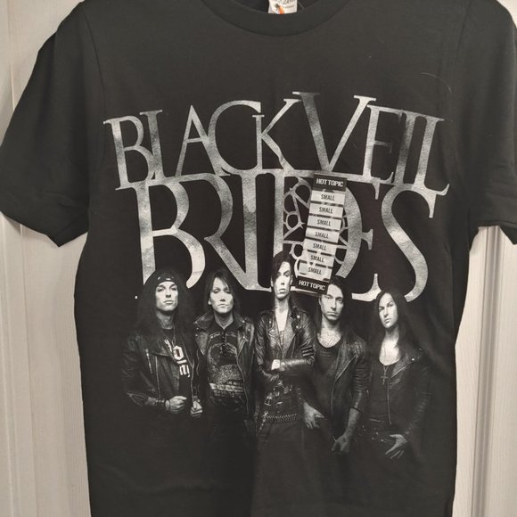 Black Veil Brides Group T-Shirt - Picture 3 of 6